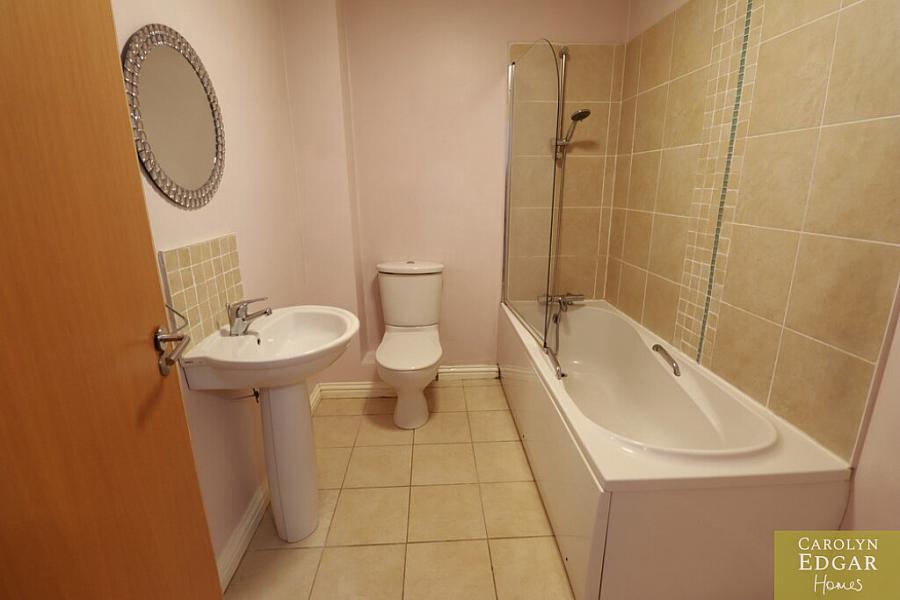 Apartment 2 , 1 Northview