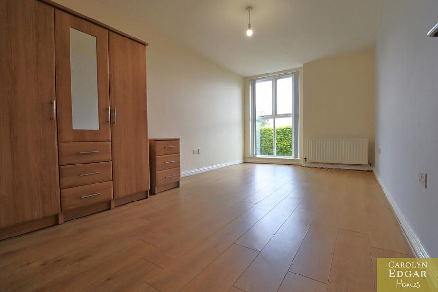 Apartment 2 , 1 Northview