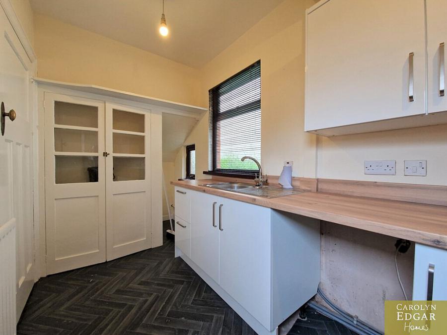 128 Ulsterville Avenue