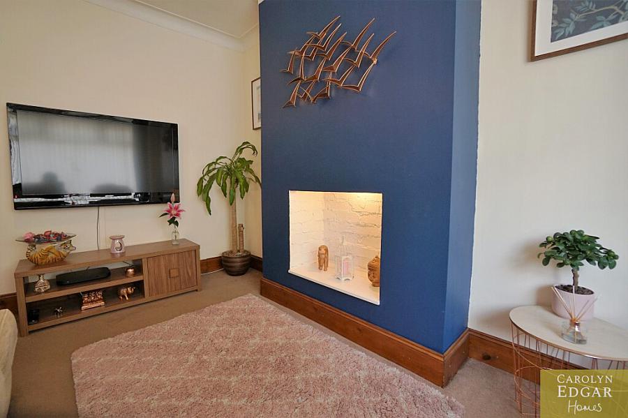 73 Willowfield Parade