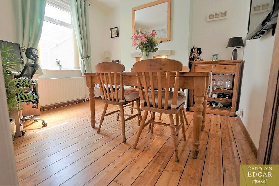 73 Willowfield Parade