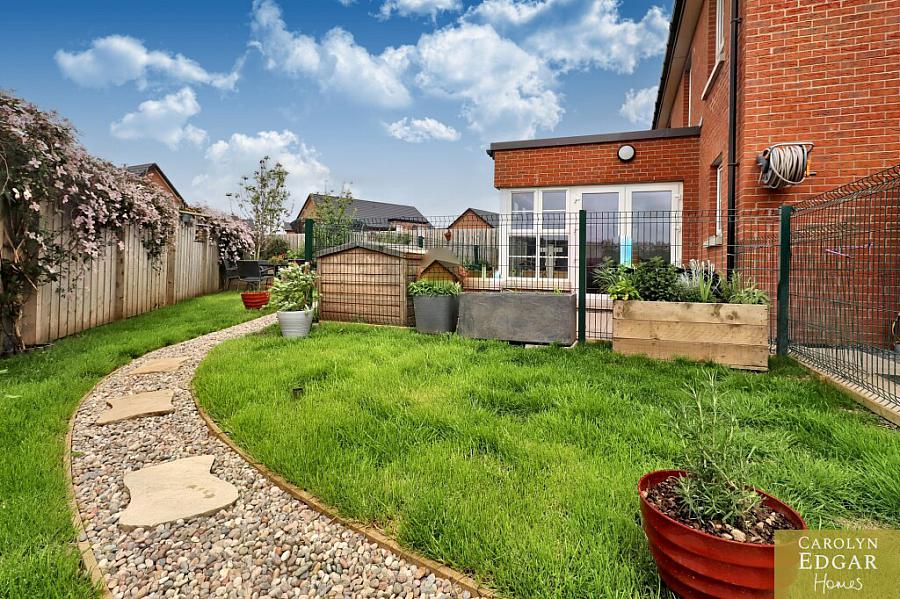 31 Millmount Village Green