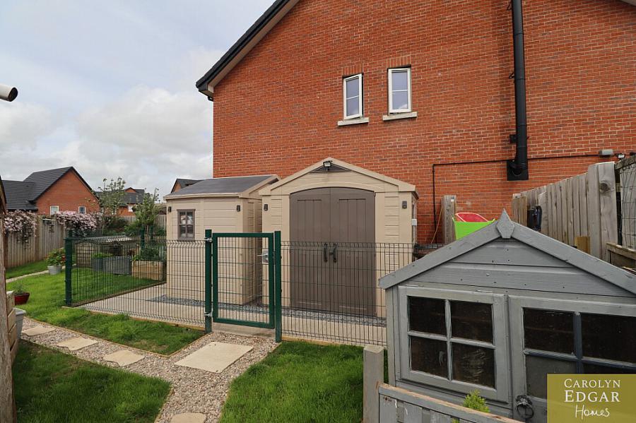 31 Millmount Village Green