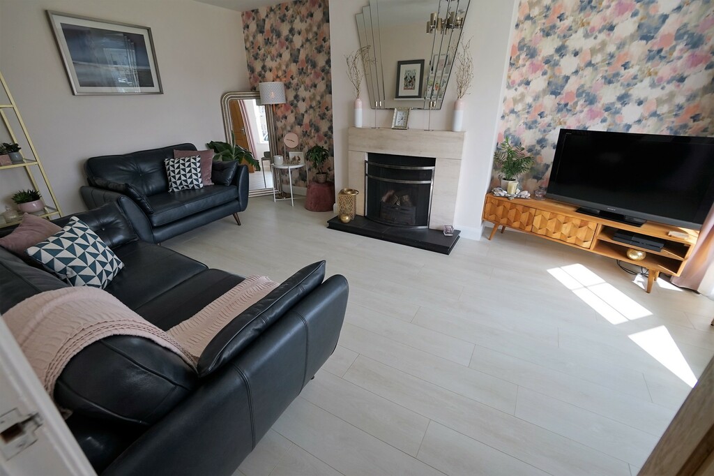 11 St. Andrews Avenue 11 St. Andrews Avenue