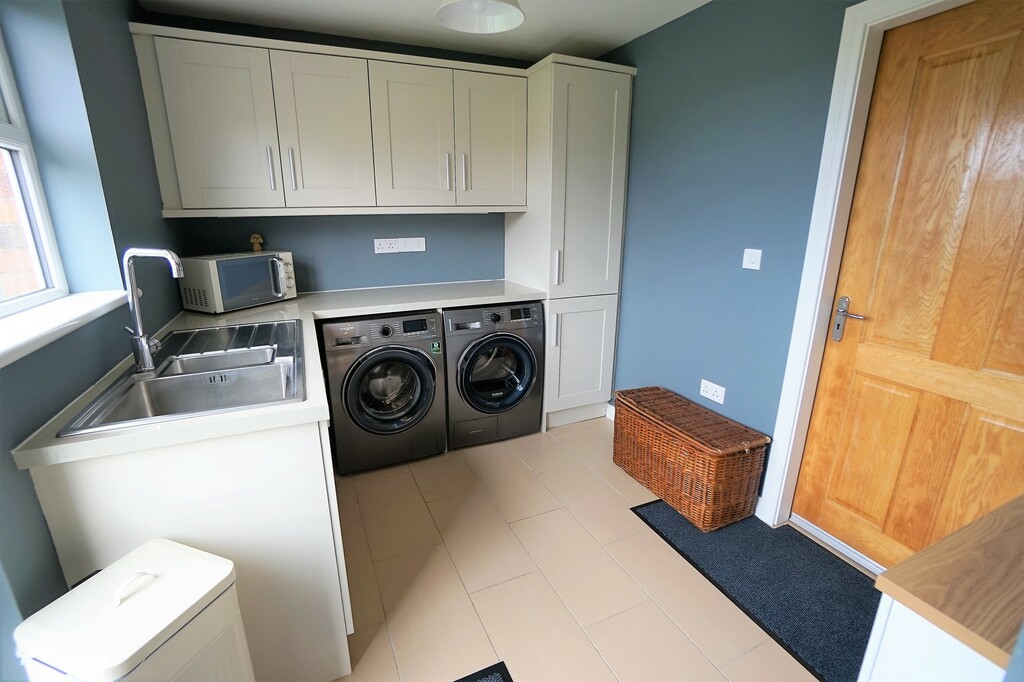 11 St. Andrews Avenue 11 St. Andrews Avenue