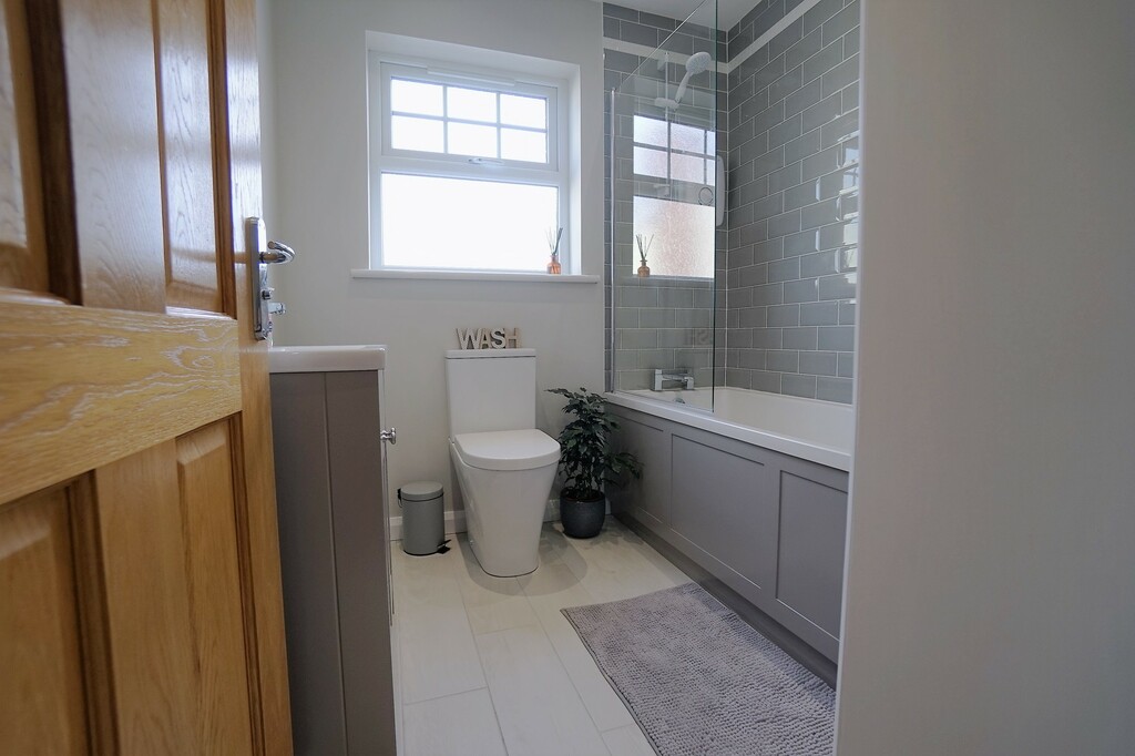 11 St. Andrews Avenue 11 St. Andrews Avenue