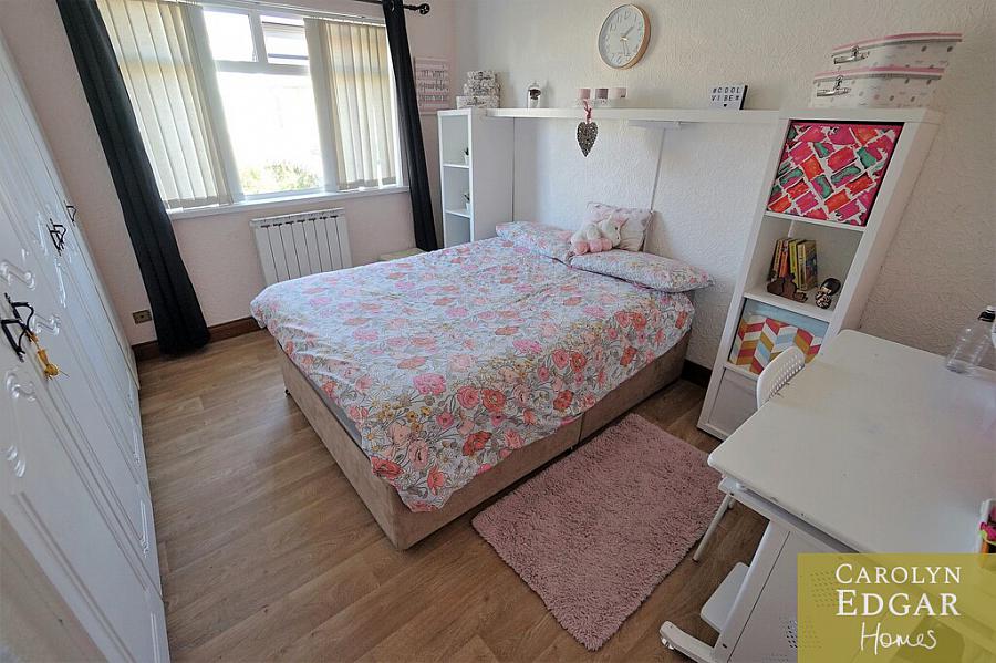 7 Lough View Heights