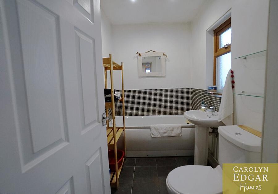 39 Edenderry Village