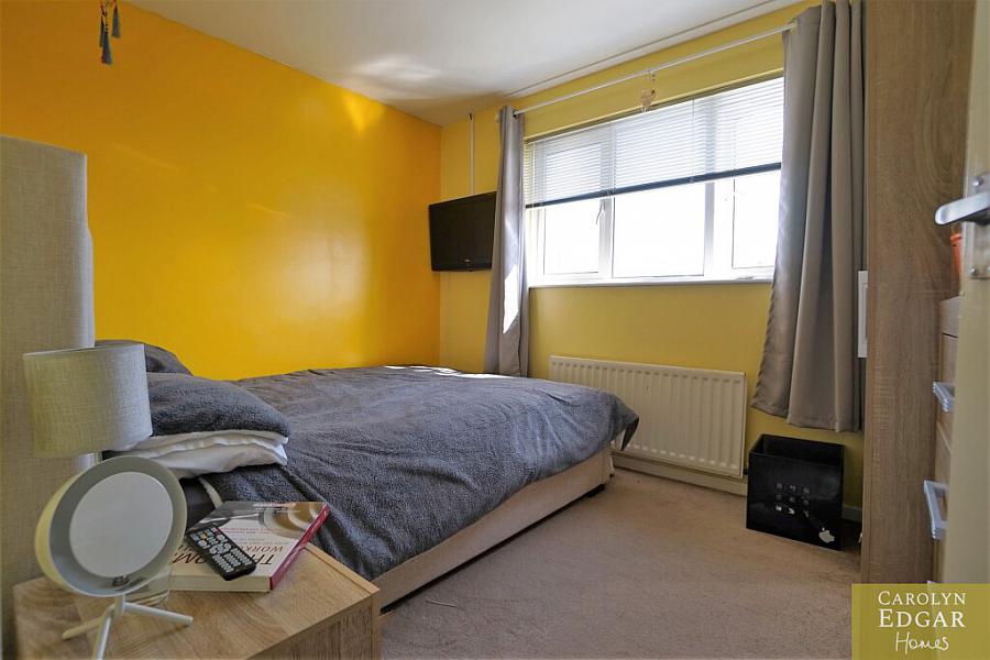 4 Millbank Crescent