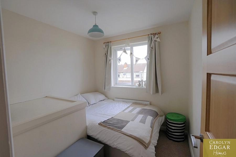 96 Towerview Crescent