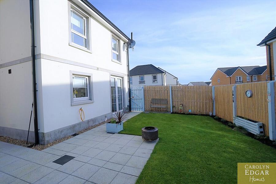 28 Rocklyn Walk