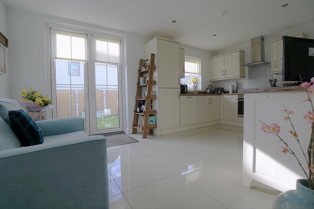 28 Rocklyn Walk 28 Rocklyn Walk