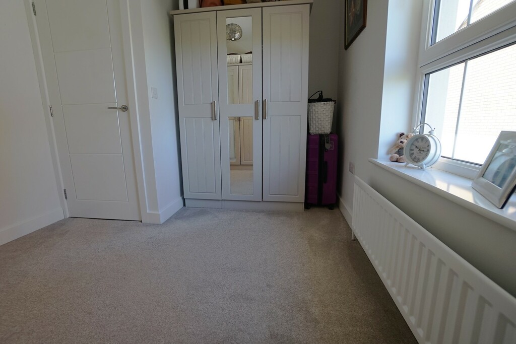 28 Rocklyn Walk 28 Rocklyn Walk