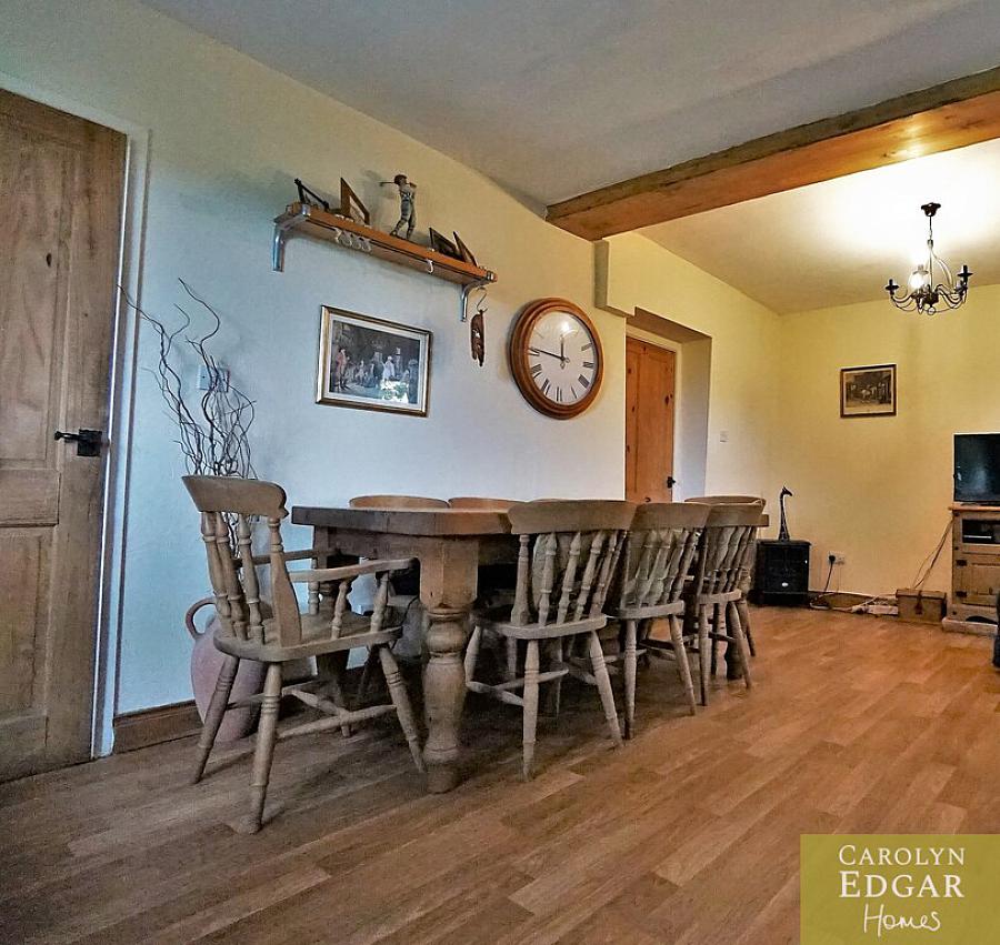 Hollytree Cottage, 4 Ballygelagh Road