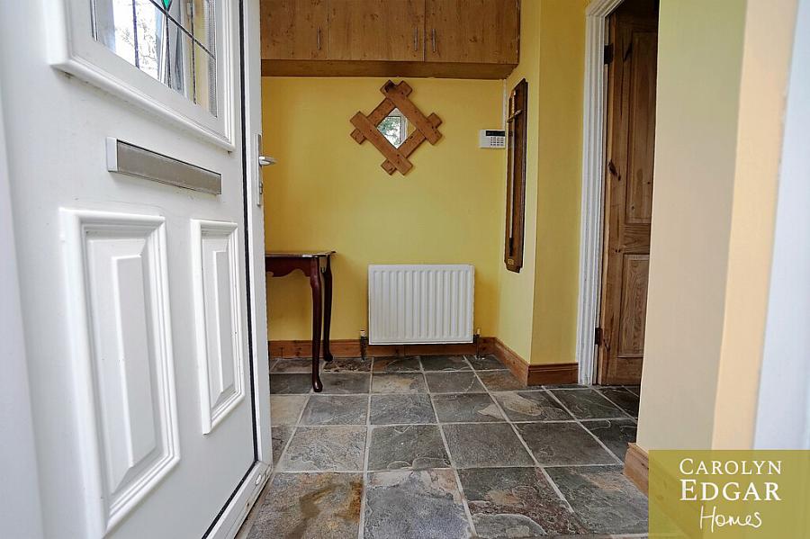 Hollytree Cottage, 4 Ballygelagh Road