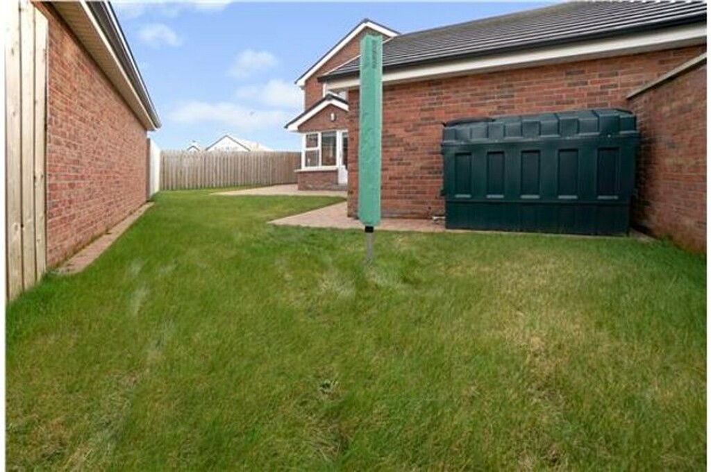 5 Hillview 5 Hillview