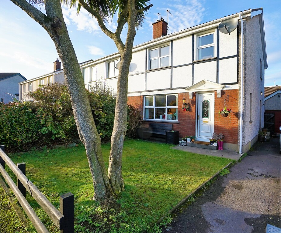 16 Rockfield Park 16 Rockfield Park