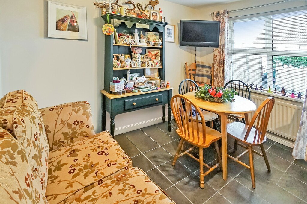16 Rockfield Park 16 Rockfield Park