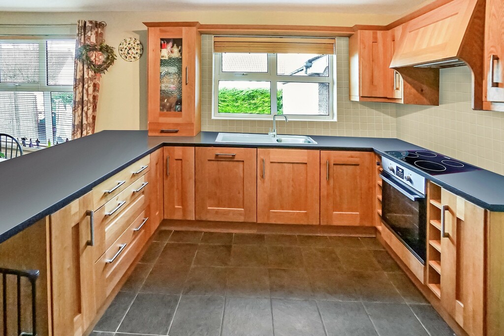 16 Rockfield Park 16 Rockfield Park
