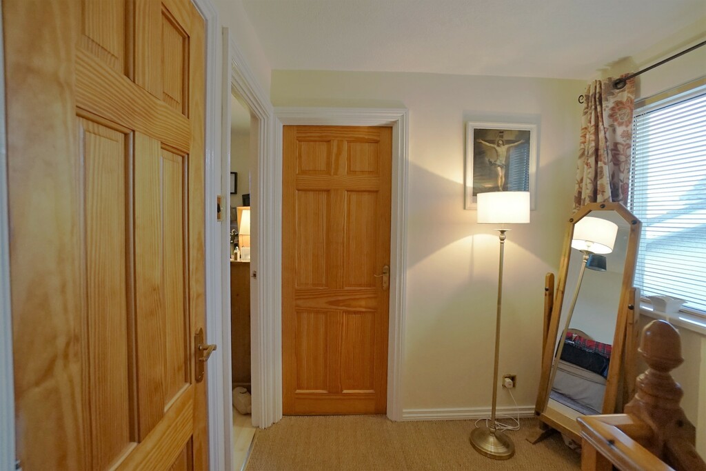 16 Rockfield Park 16 Rockfield Park