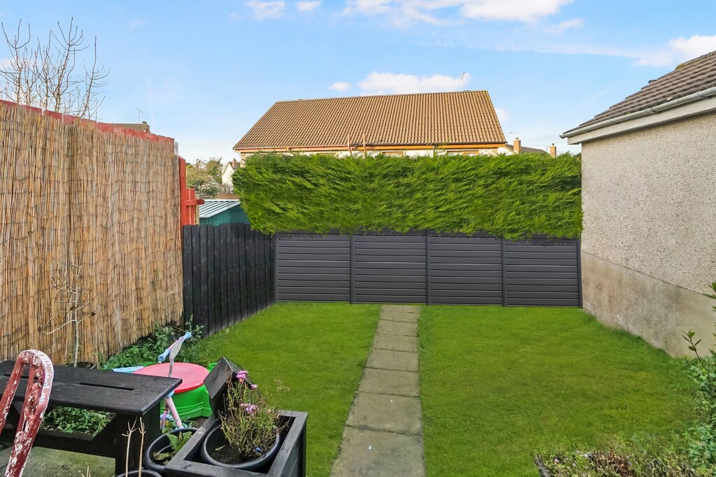 16 Rockfield Park 16 Rockfield Park