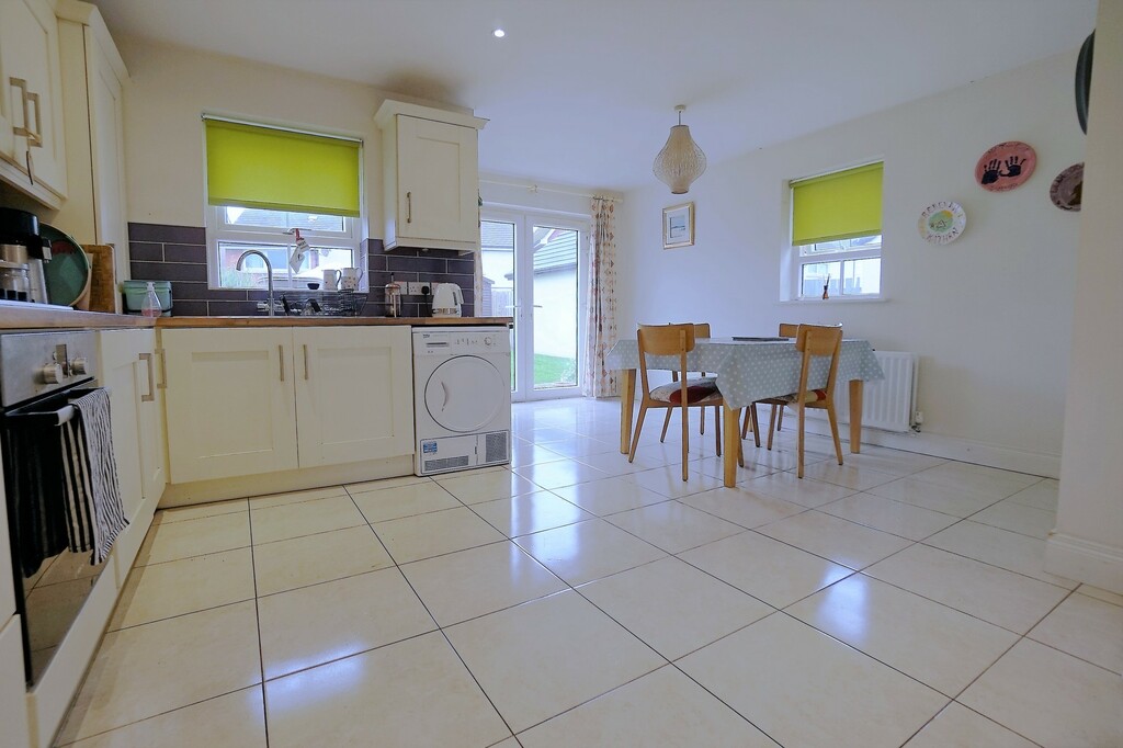 24 Bridgelea Way 24 Bridgelea Way