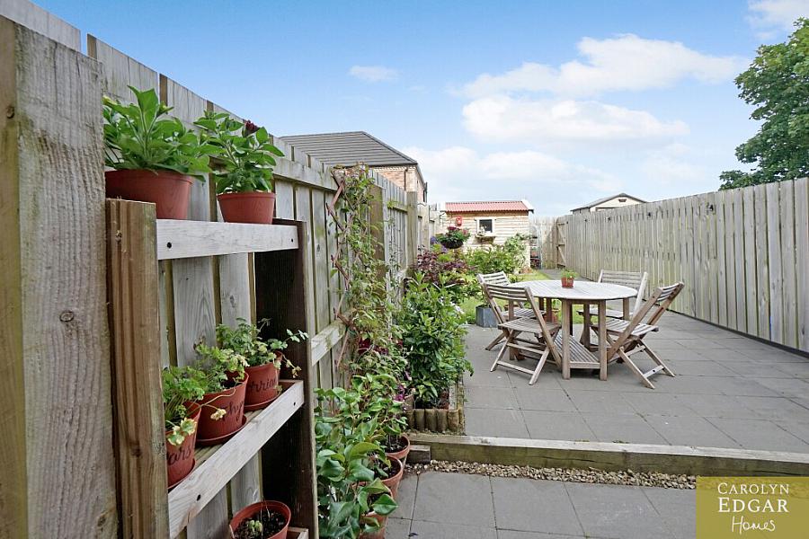 18 Millers Park Avenue