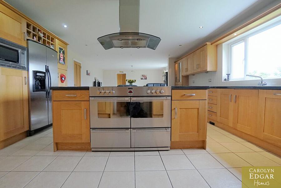 5 Peeltown Lane