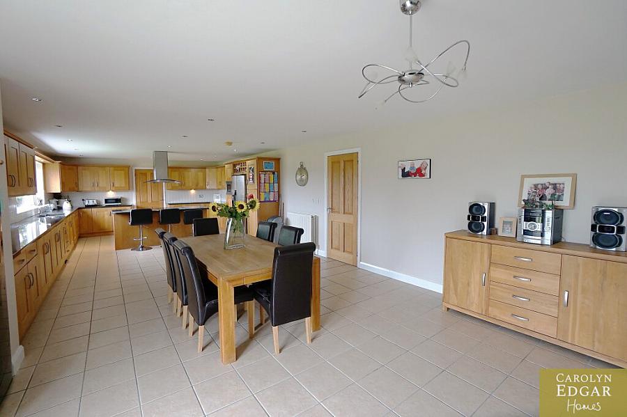 5 Peeltown Lane