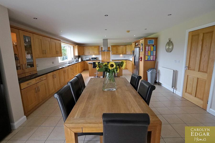 5 Peeltown Lane