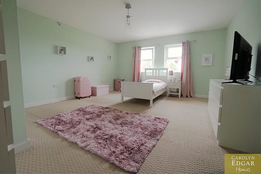 5 Peeltown Lane