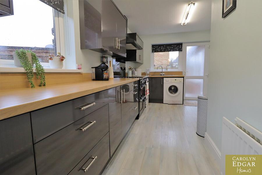 17 Mill Cottage Park