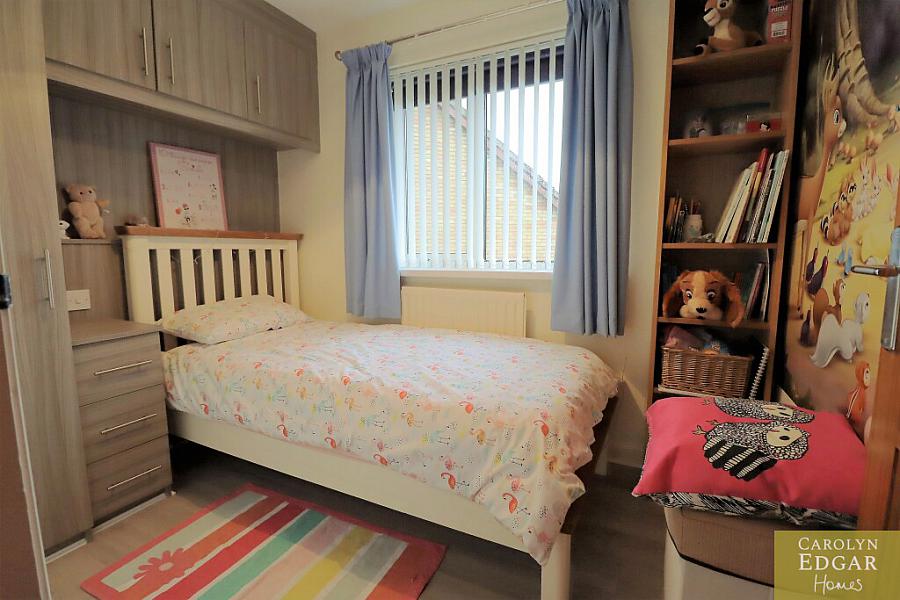 17 Mill Cottage Park