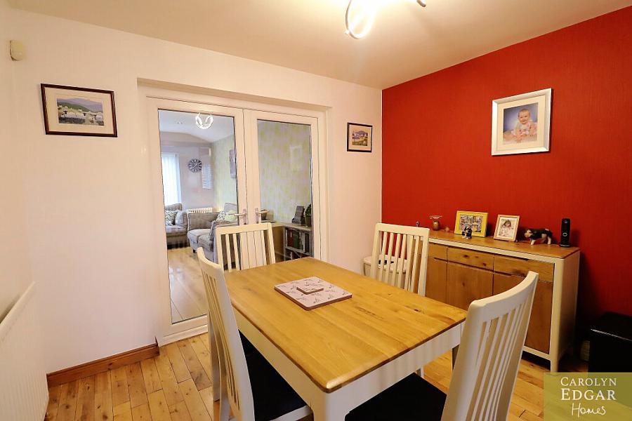 17 Mill Cottage Park