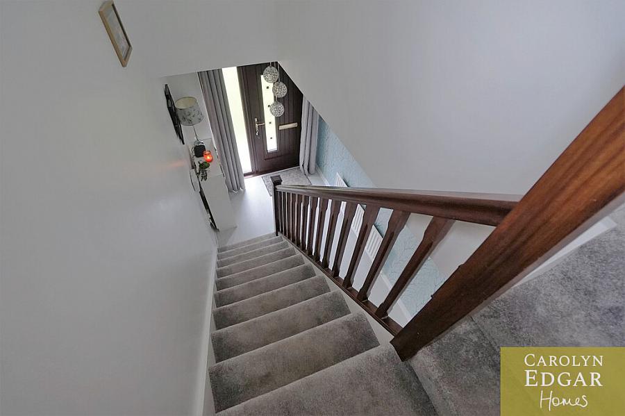 27 Laurelgrove Avenue