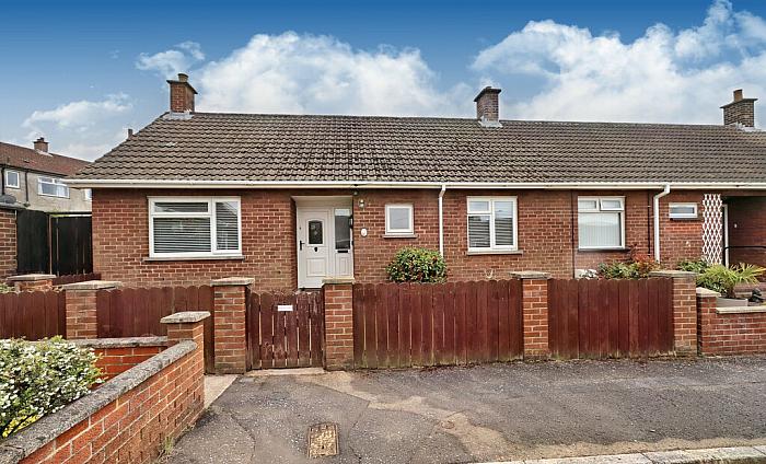 2 Alder Close