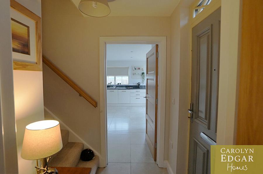 17 Millers Park Avenue