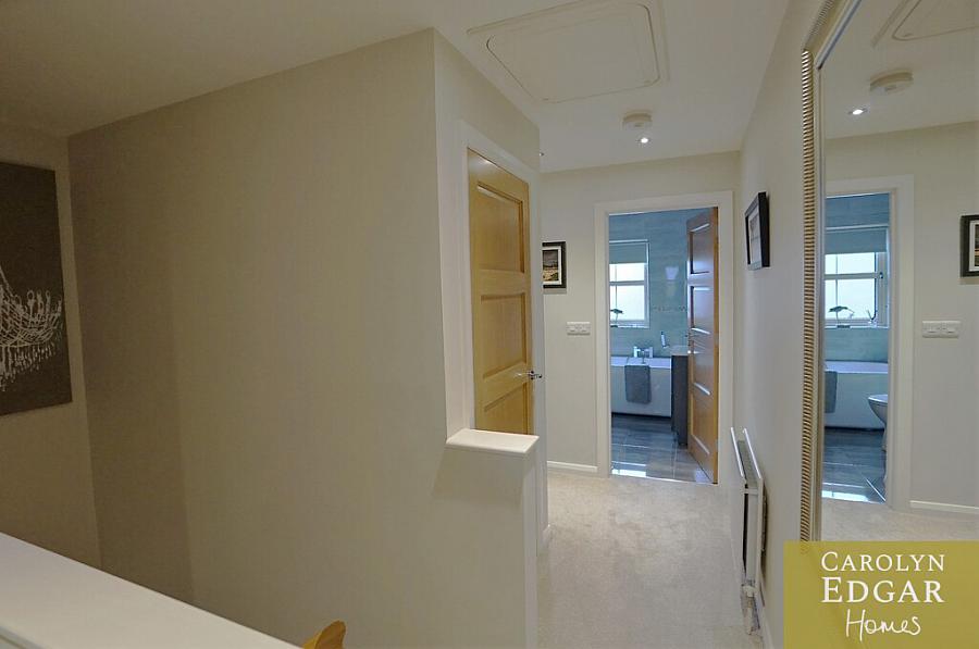 17 Millers Park Avenue