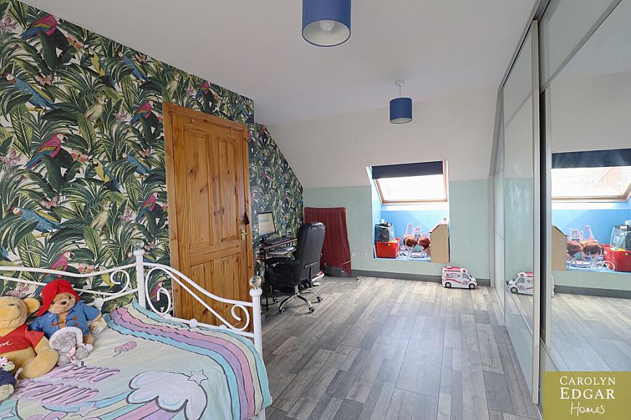 16 Gowland Road