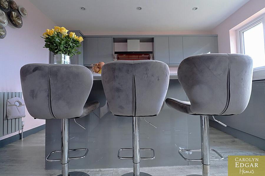 16 Gowland Road