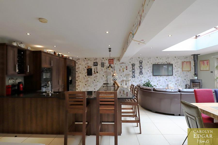 34 Lord Warden's Hollow