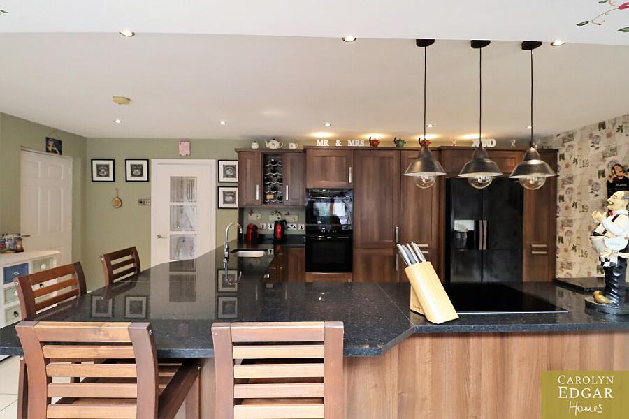34 Lord Warden's Hollow