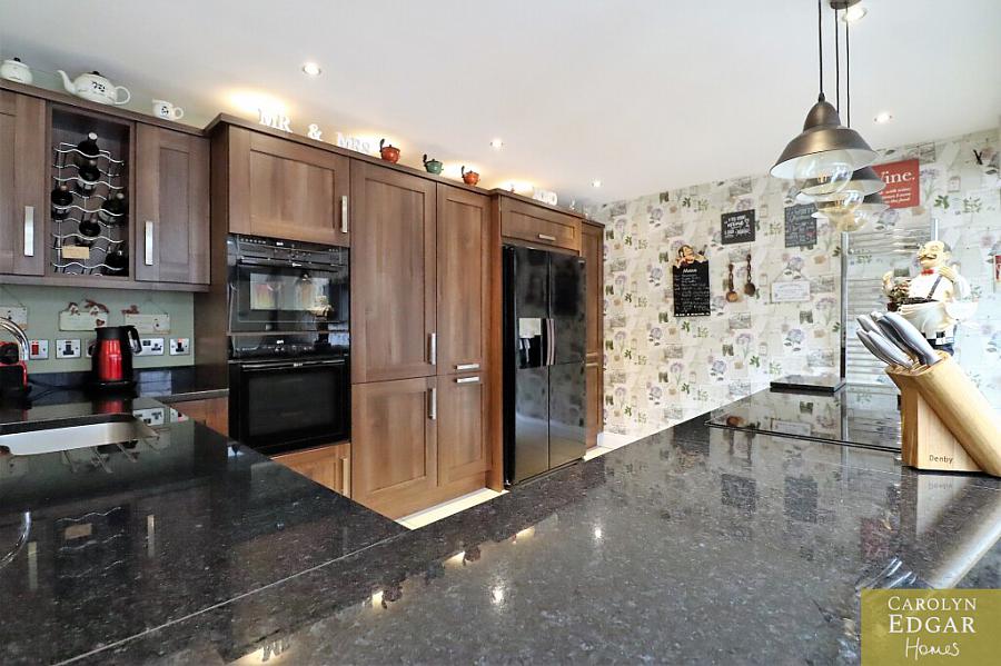 34 Lord Warden's Hollow