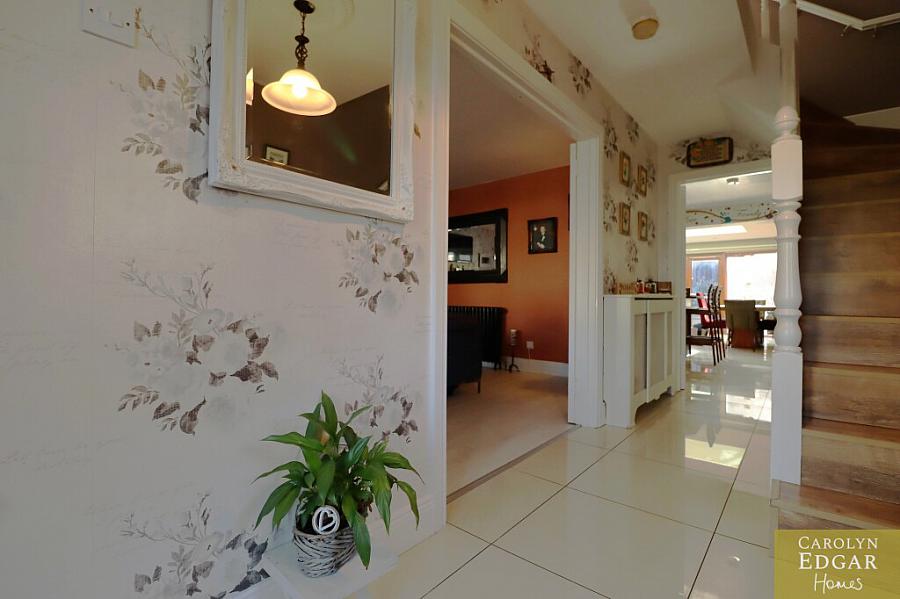 34 Lord Warden's Hollow