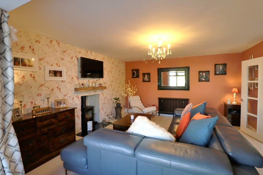 34 Lord Warden's Hollow 34 Lord Warden's Hollow