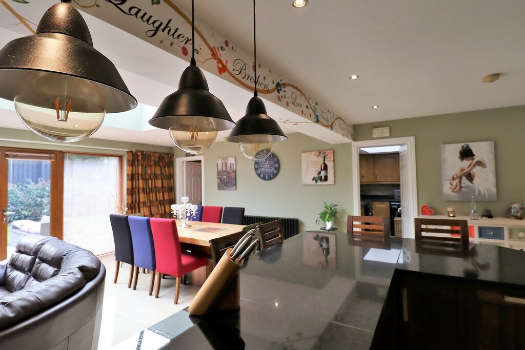 34 Lord Warden's Hollow 34 Lord Warden's Hollow