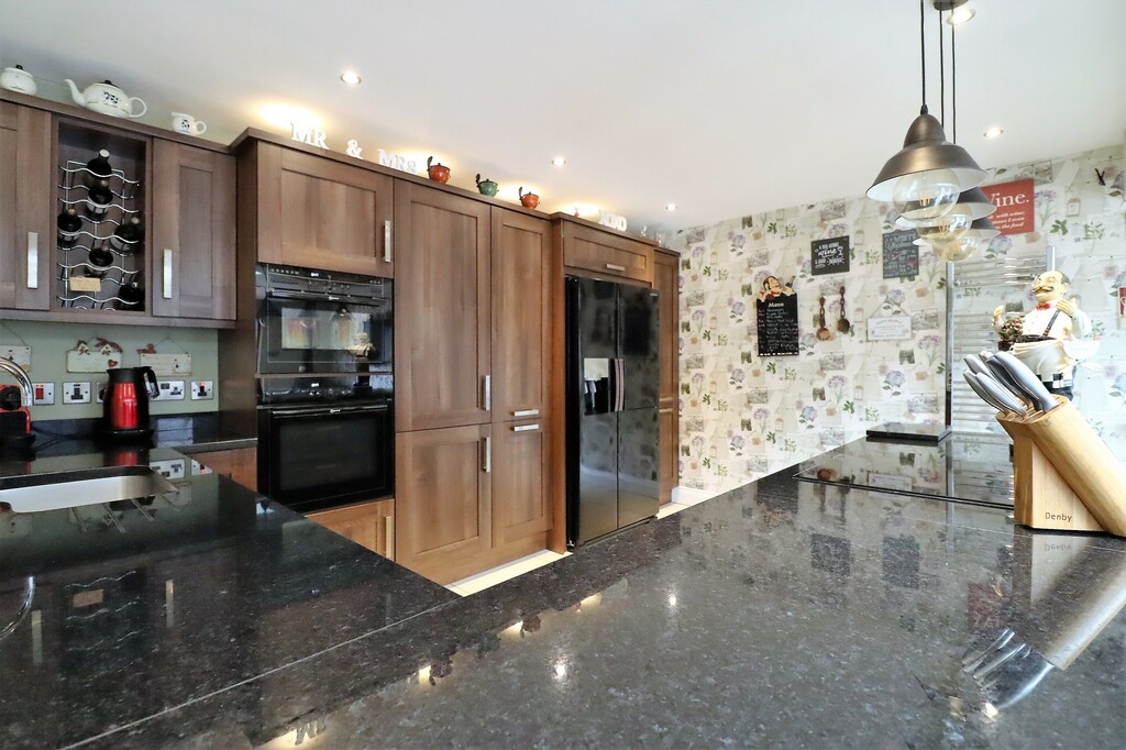 34 Lord Warden's Hollow 34 Lord Warden's Hollow