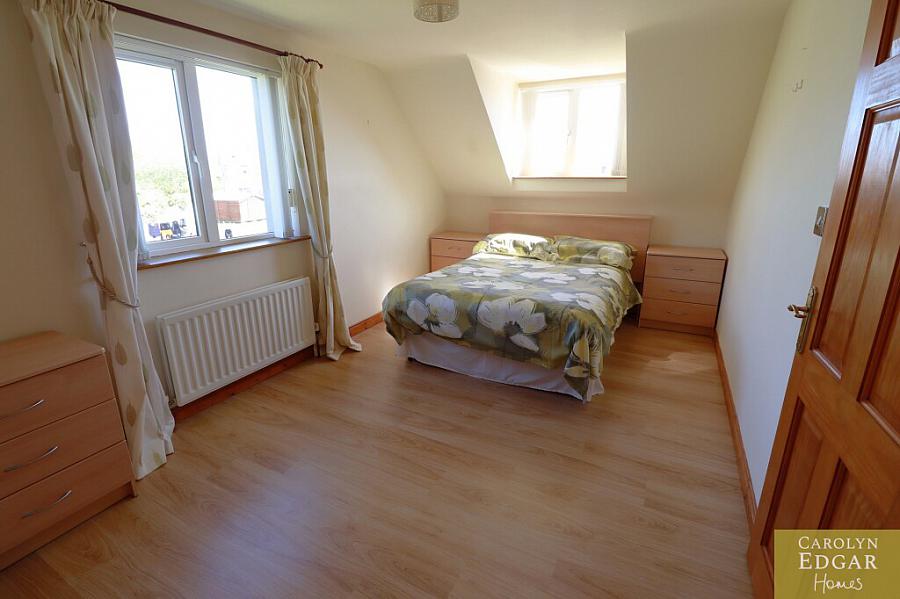 12 Long Sheelah Avenue