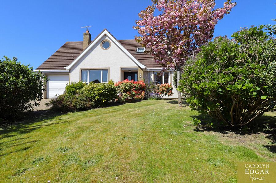 12 Long Sheelah Avenue