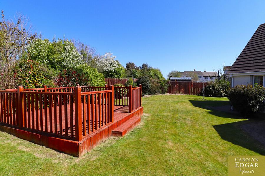 12 Long Sheelah Avenue